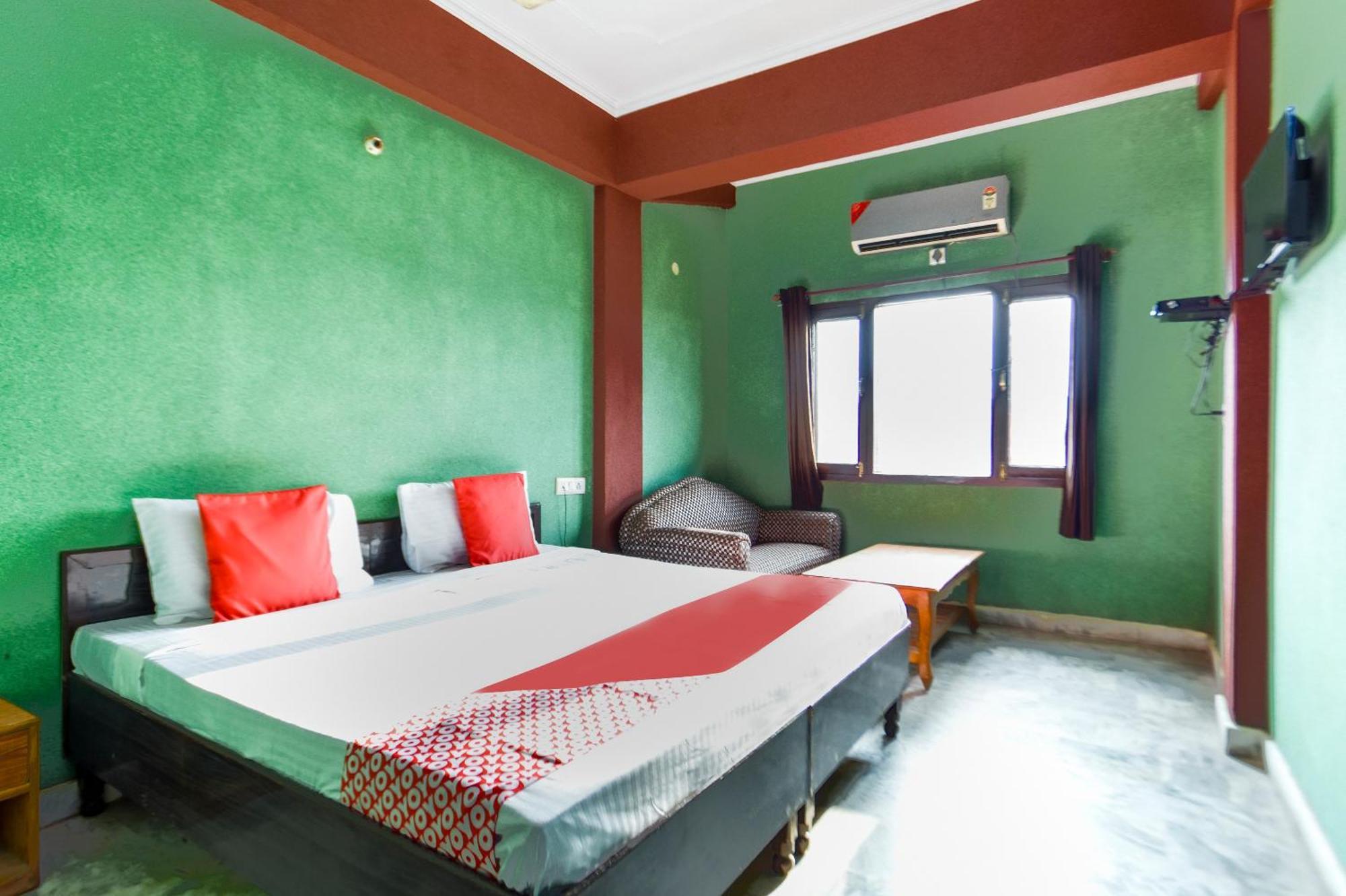 Oyo Flagship Vibes Hotel Nālāgarh Eksteriør billede